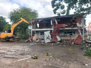 พัชชารื้อถอน