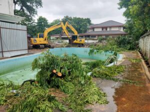 ปรับภูมิทัศน์