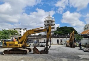 รื้อถอน